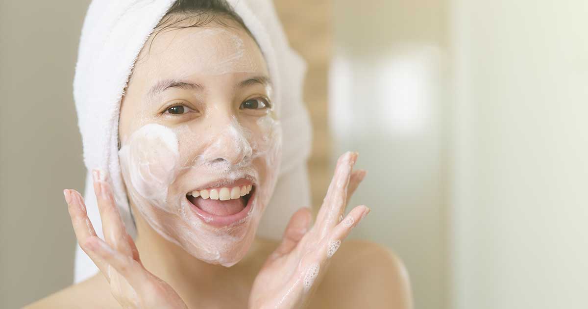 Sữa rửa mặt dịu nhẹ và tiêu chí khi chọn mua