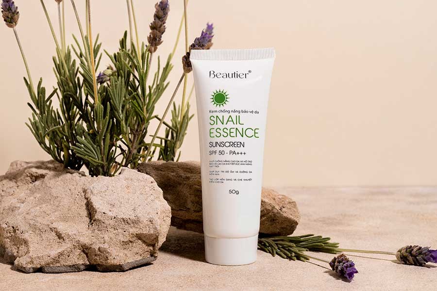 Snail Essence Sunscreen – Kem chống nắng và bảo vệ làn da