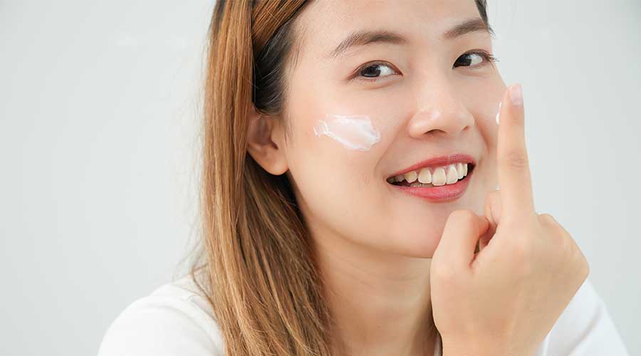 Kem chống nắng che nâng tone là sản phẩm bảo vệ da và làm đều màu da tự nhiên