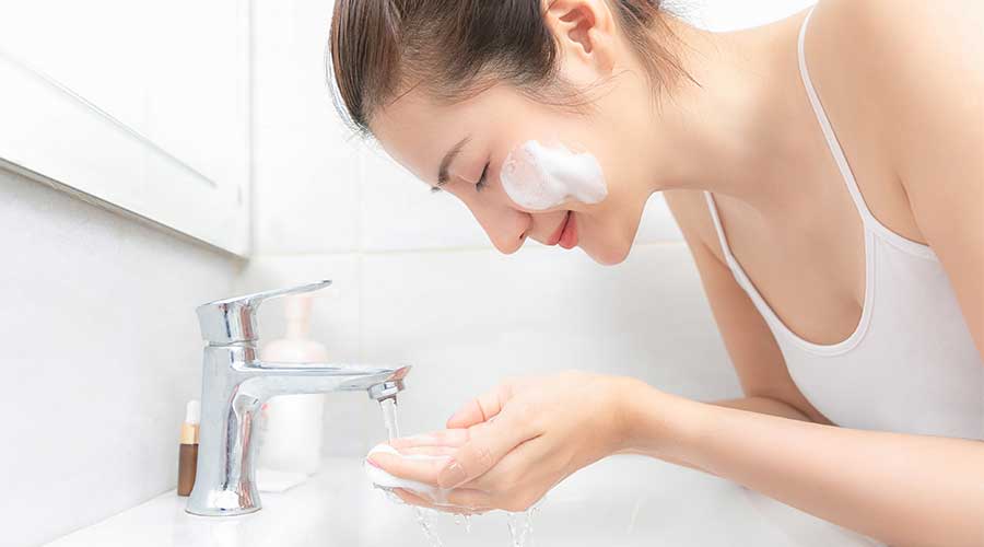 Mọi làn da đều cần được dưỡng ẩm, hãy chọn sản phẩm phù hợp với nhu cầu và loại da của mình