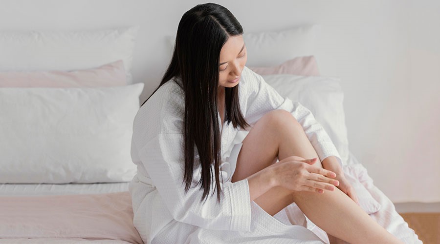 Da cơ thể dày và khả năng sản xuất dầu ít hơn vùng da mặt
